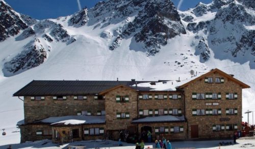 Artikelbild zu Artikel Februar: Skitage im Stubaier Tal